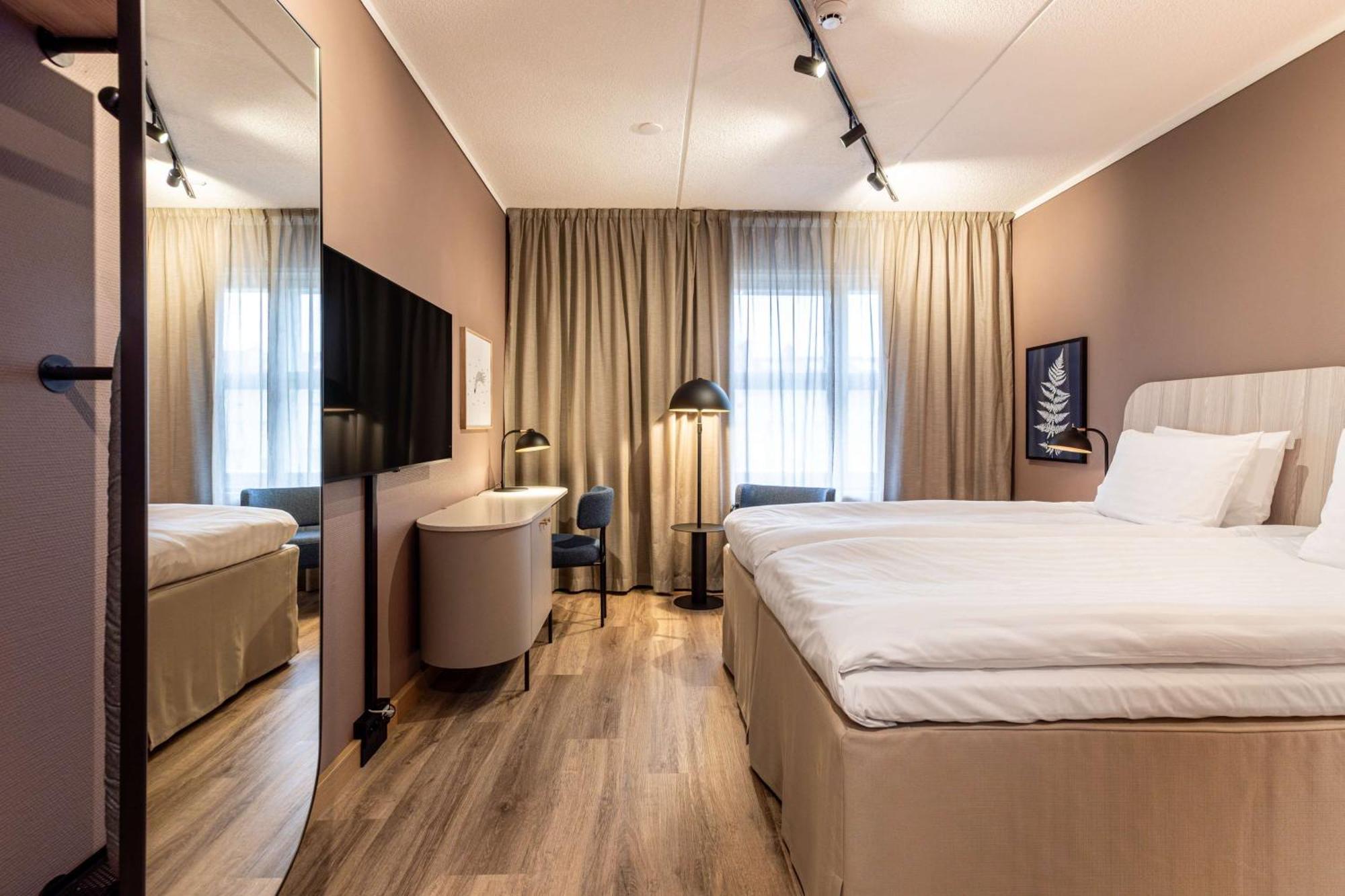 Superior Double Room,1678631898:JPEG